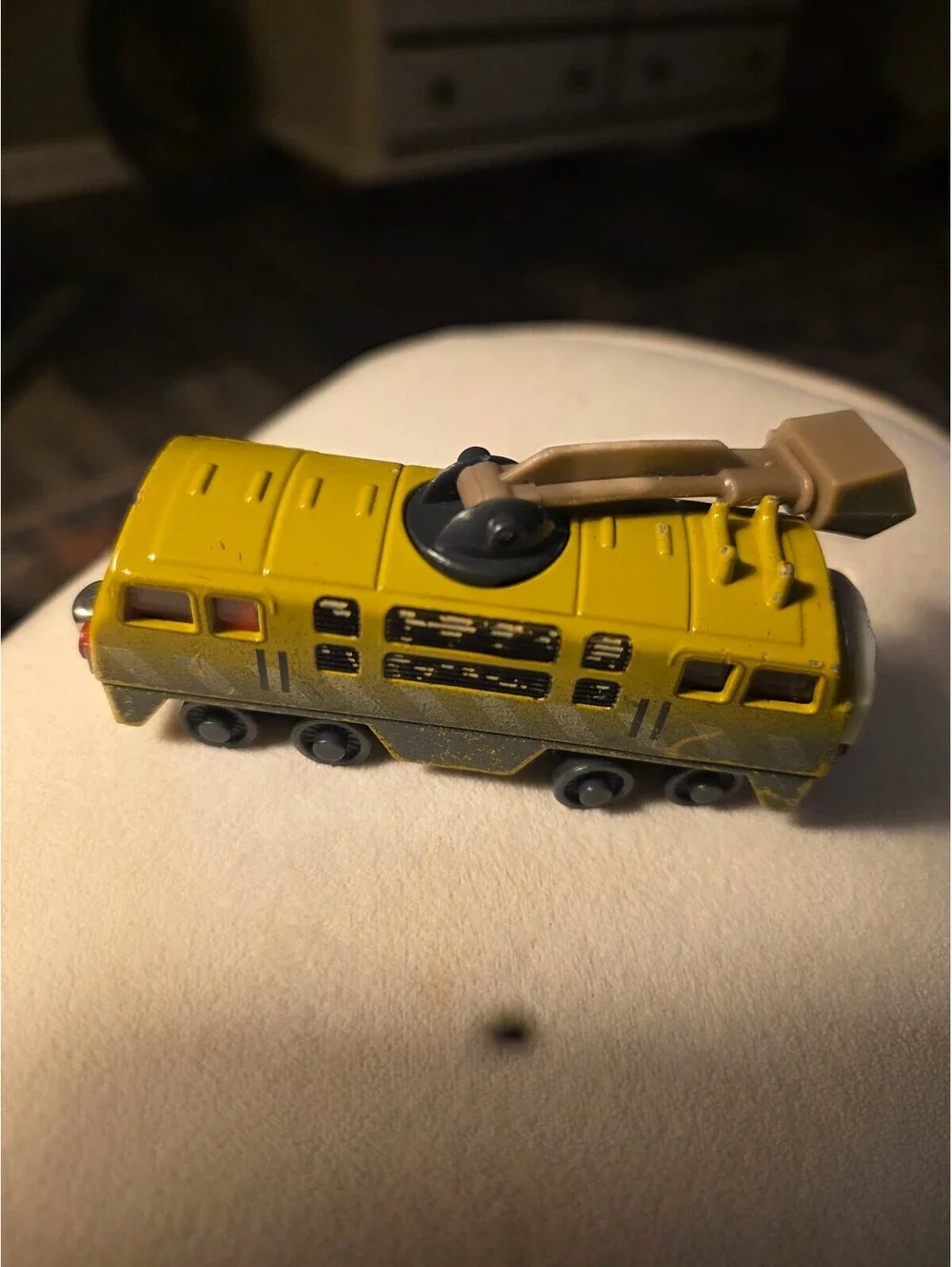 Vintage Yellow Thomas & Friends Die-Cast Crane Engine Toy learning curve